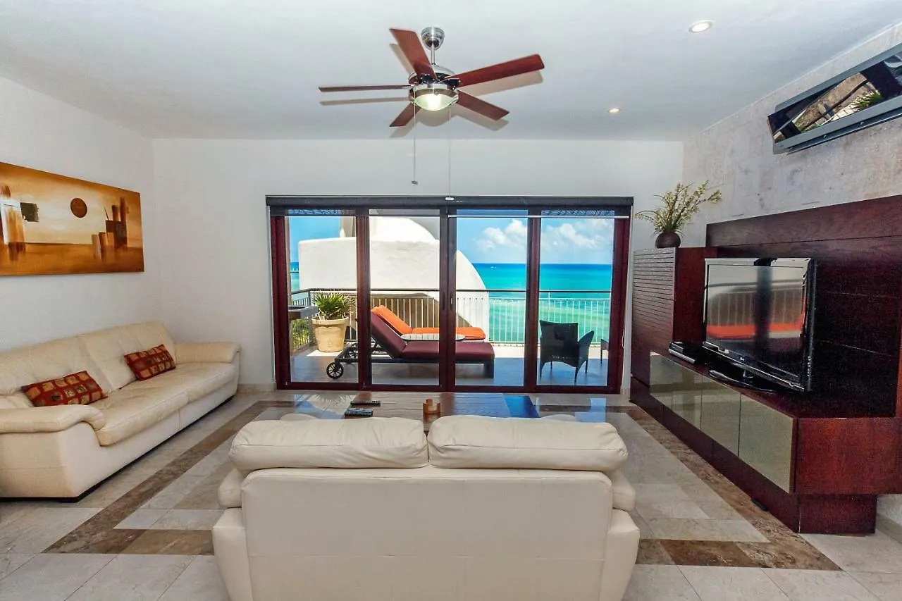 Lejlighed Penthouse Surf 408 - Beachfront Stunning Oceanview - At El Faro Condos Playa del Carmen