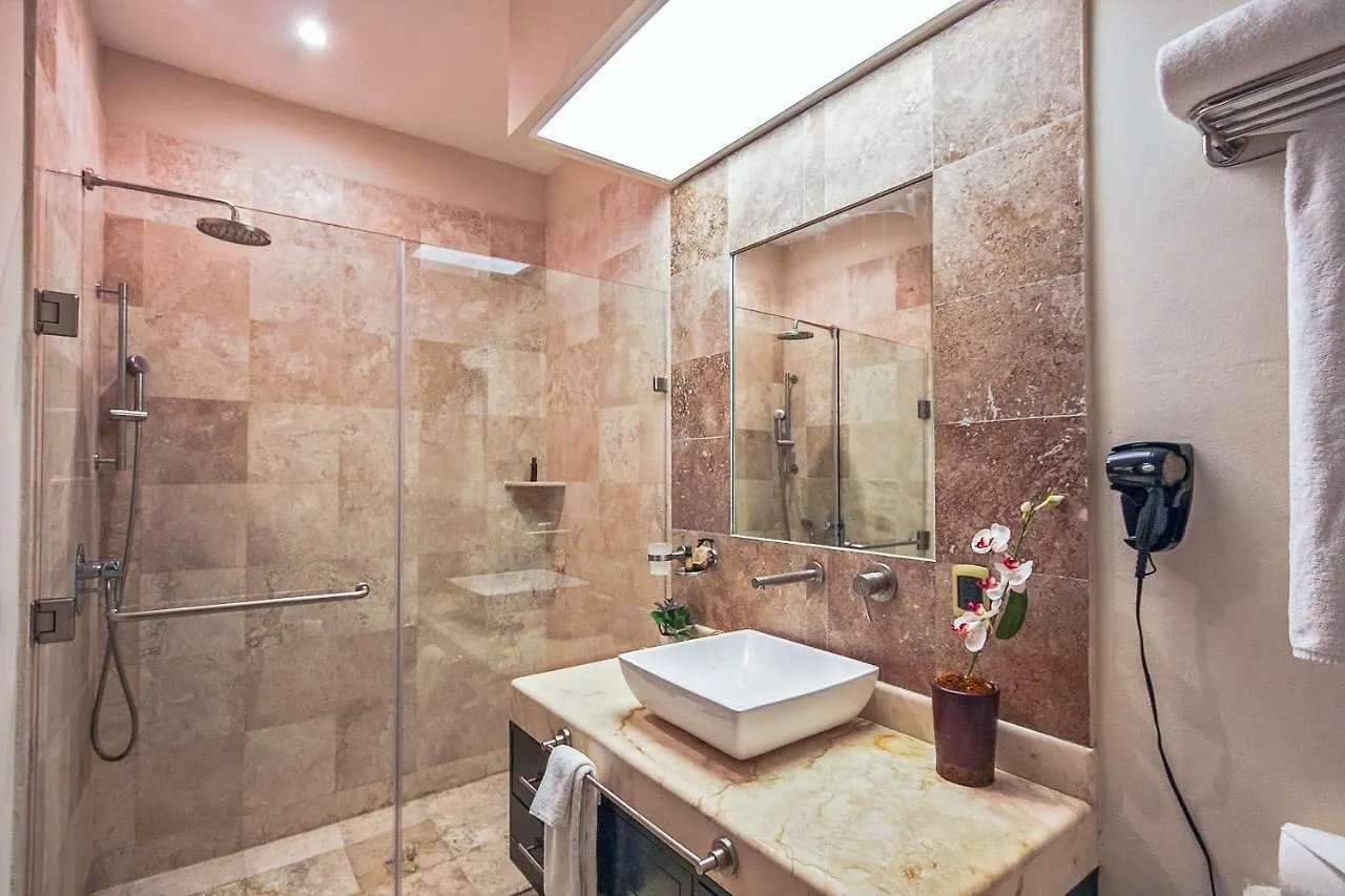 Lejlighed Penthouse Surf 408 - Beachfront Stunning Oceanview - At El Faro Condos Playa del Carmen Mexico